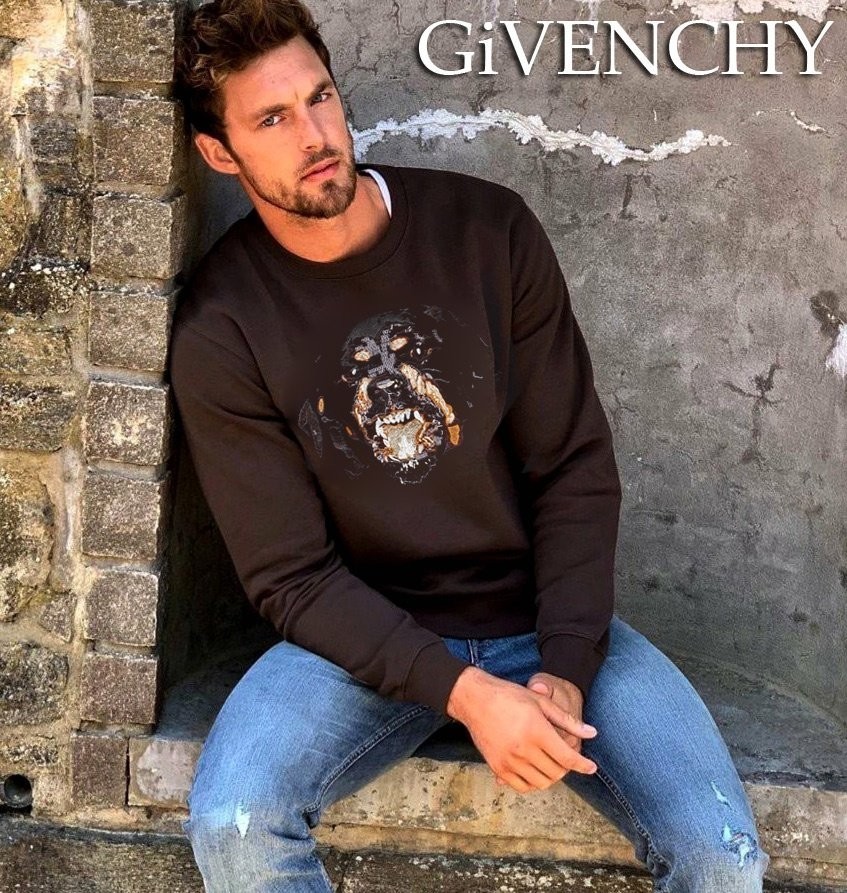 지방시 로트와일러 맨투맨