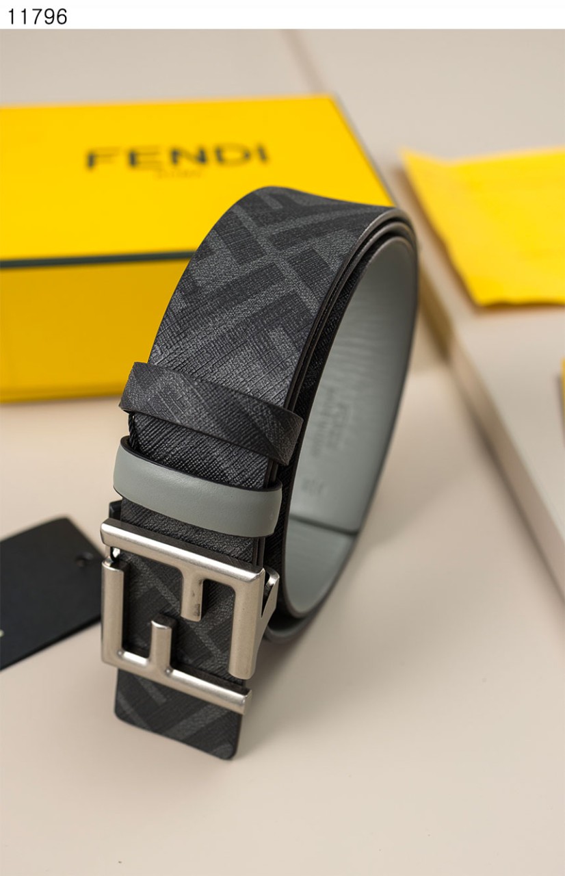 #펜디 [FENDI] 수입프리미엄급 펜디 남성 FF 캔버스 벨트 신상 입고💢 