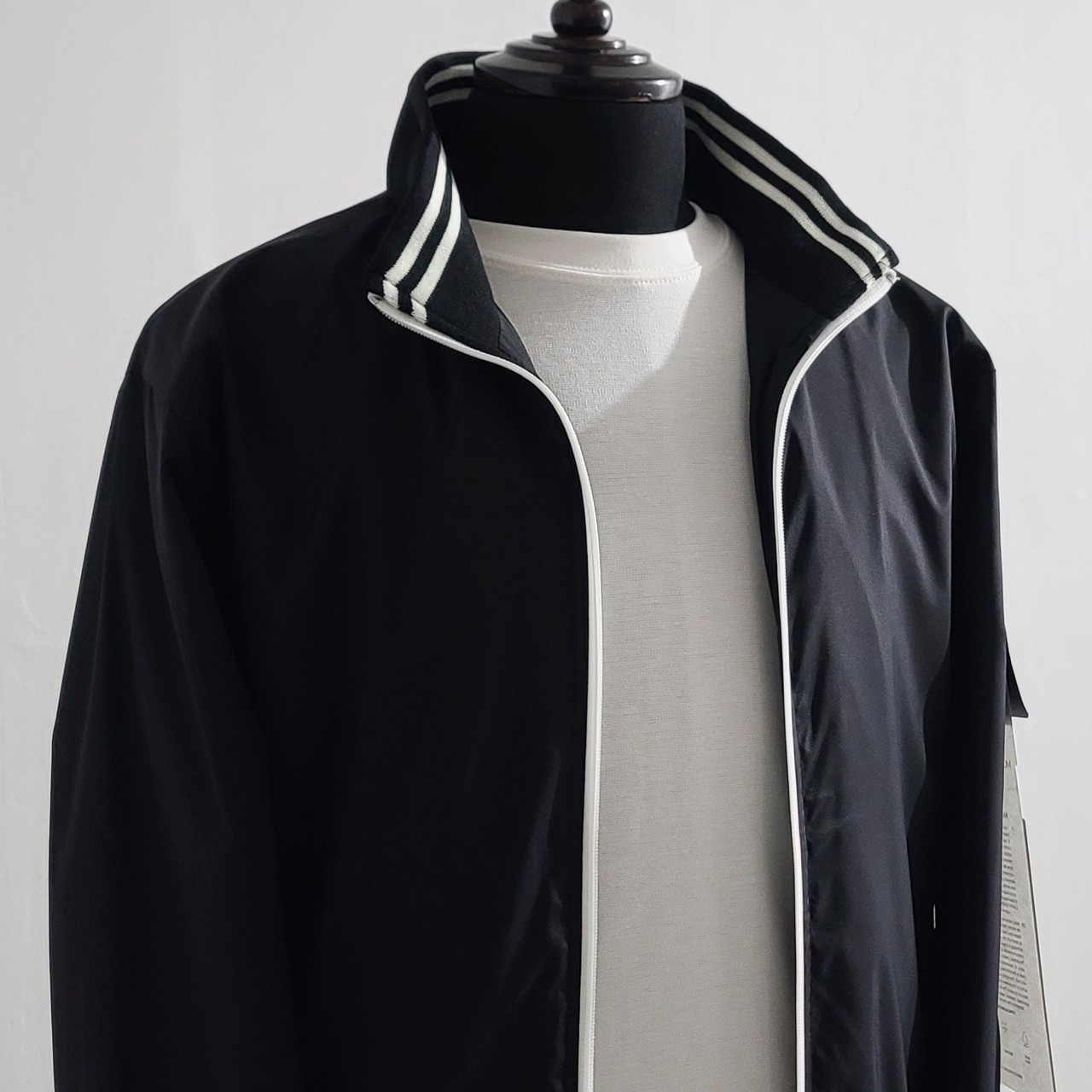 스톤 로고패치 라인 자켓 view 7