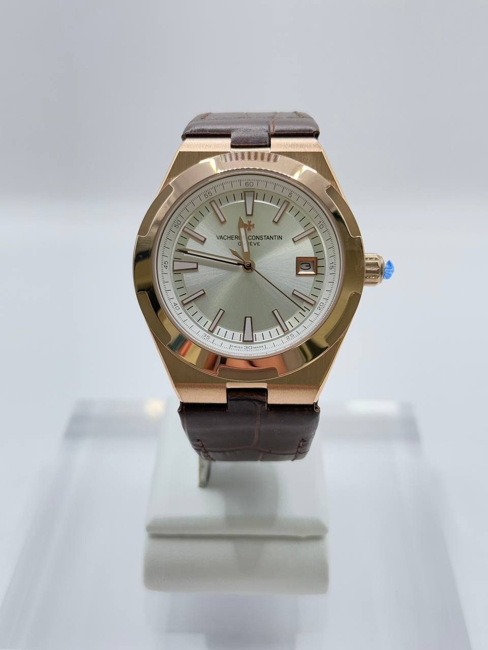 바쉐론 콘스탄틴 오버시즈 4500v 화이트다이얼 핑크골드 