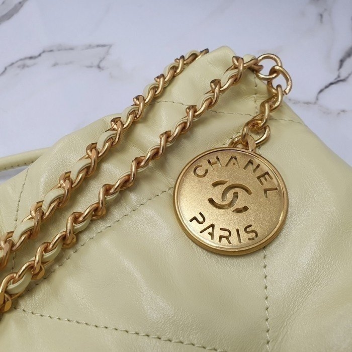 샤넬 22 호보백 미니 view 4