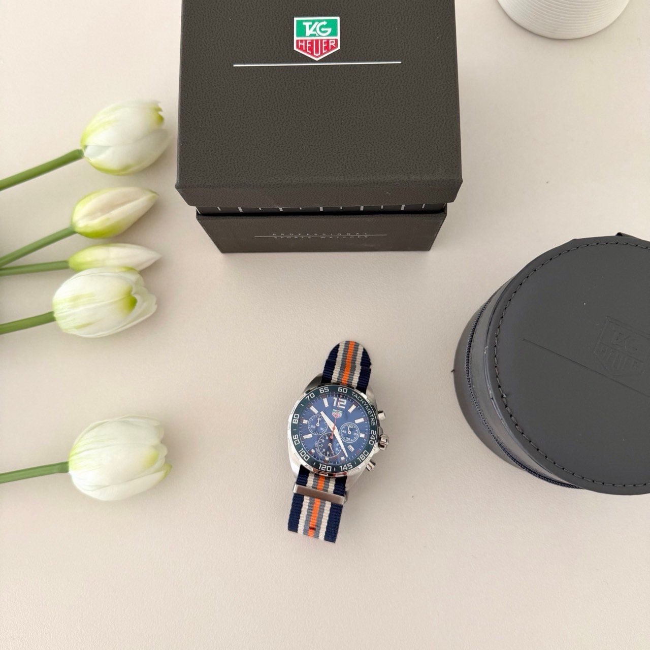 태그호이어 포물러 1  시계