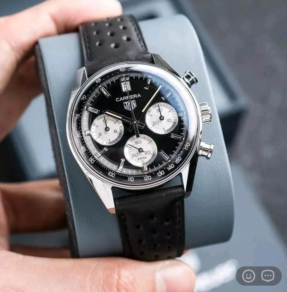 까레라 크로노그래프 60주년 글라스박스