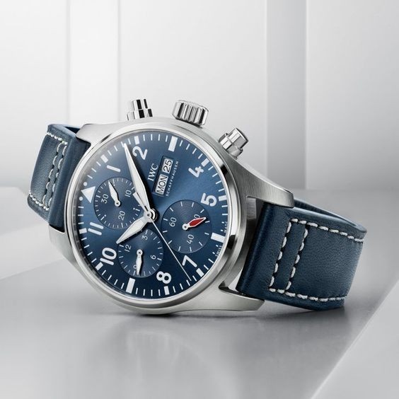 IWC 파일럿워치 블루다이얼 IW388101