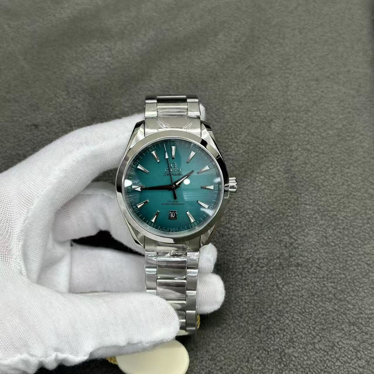 오메가 씨마스터 아쿠아 테라 쉐이드 41mm 