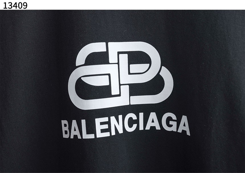 발렌시아가 [BALENCIAGA] BB 로고 남자 반팔티셔츠 레귤러핏  view 14