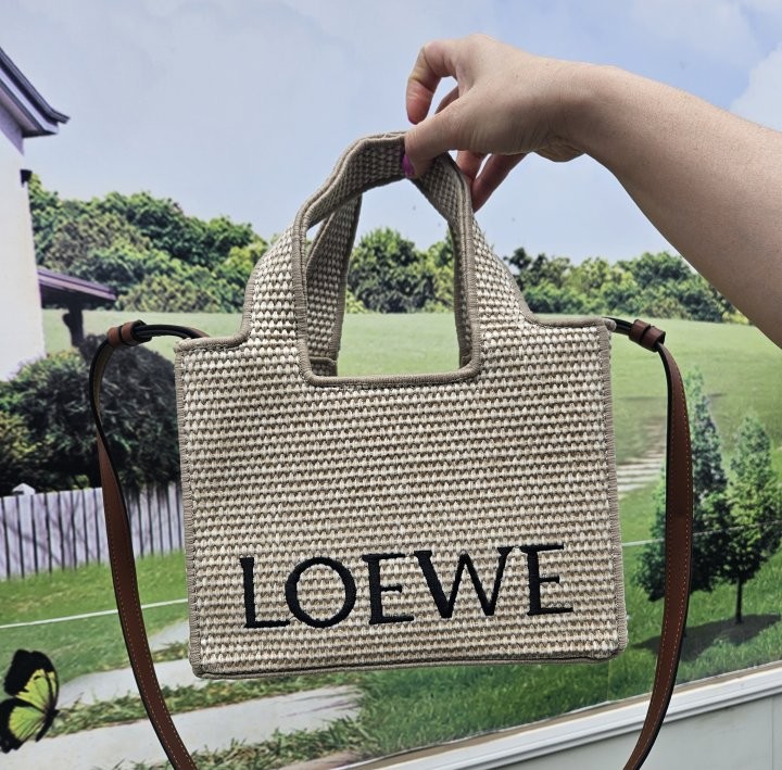 로에베 폰트 토트 라피아