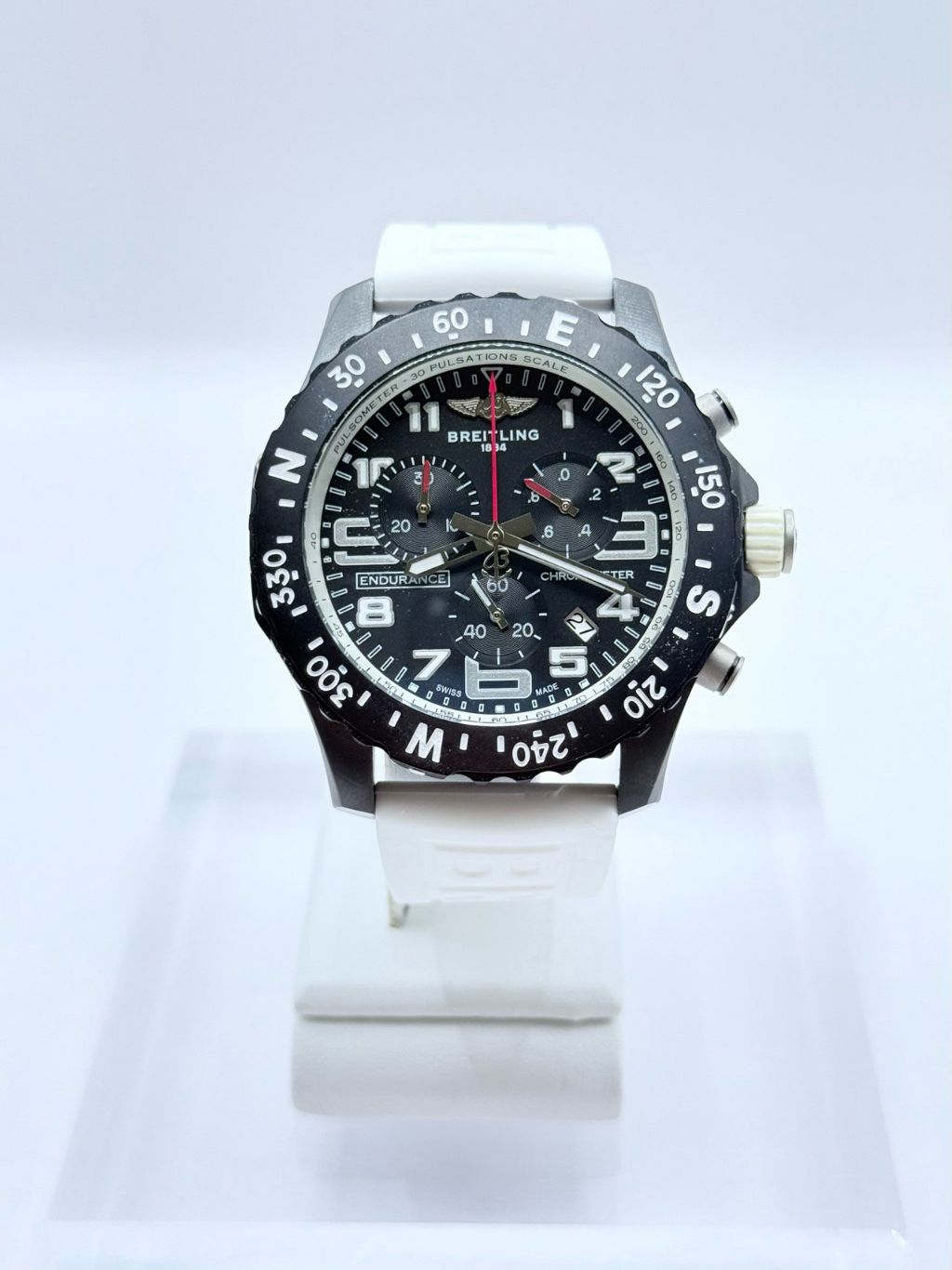 인듀어스 프로 화이트  BS09   