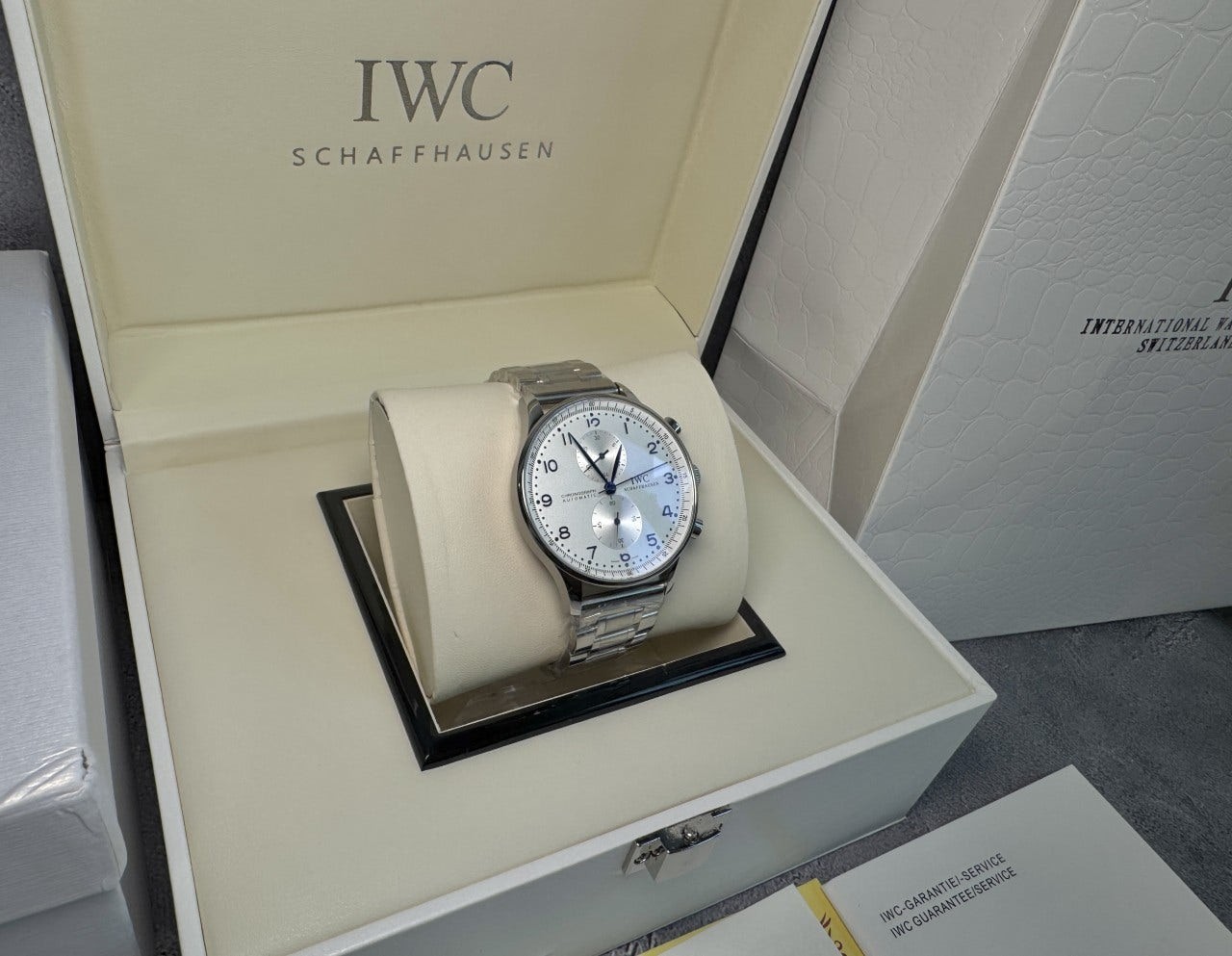 iwc 포르투기저 크로노그래프 실버 화이트다이얼 41mm