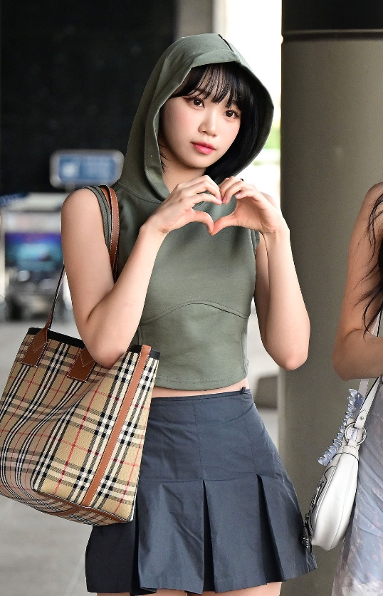 최상급)버버리 스몰 런던 토트백