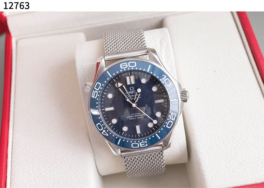 #오메가 [Omega] 씨마스터 다이버 300M 제임스 본드 탄생 60주년 에디션 신상입고💢 