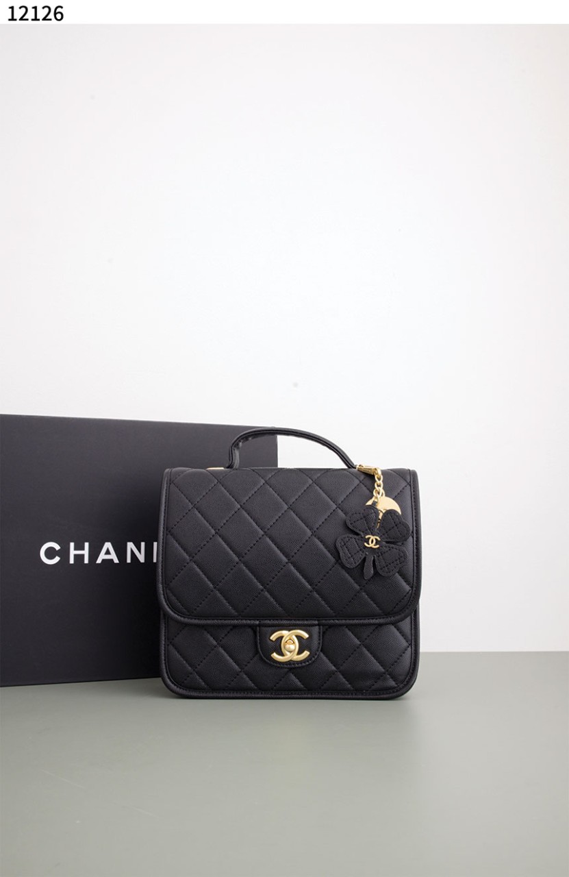 샤넬 [Chanel] 유광 그레인드 카프스킨 백팩 신상입고💢