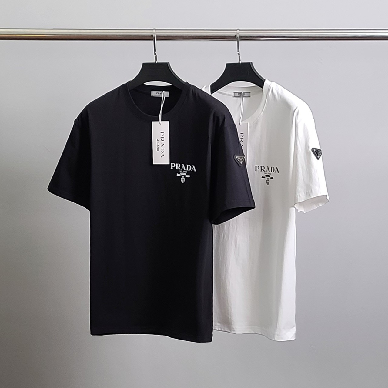 프라다 로고레터링 코튼 반팔티
