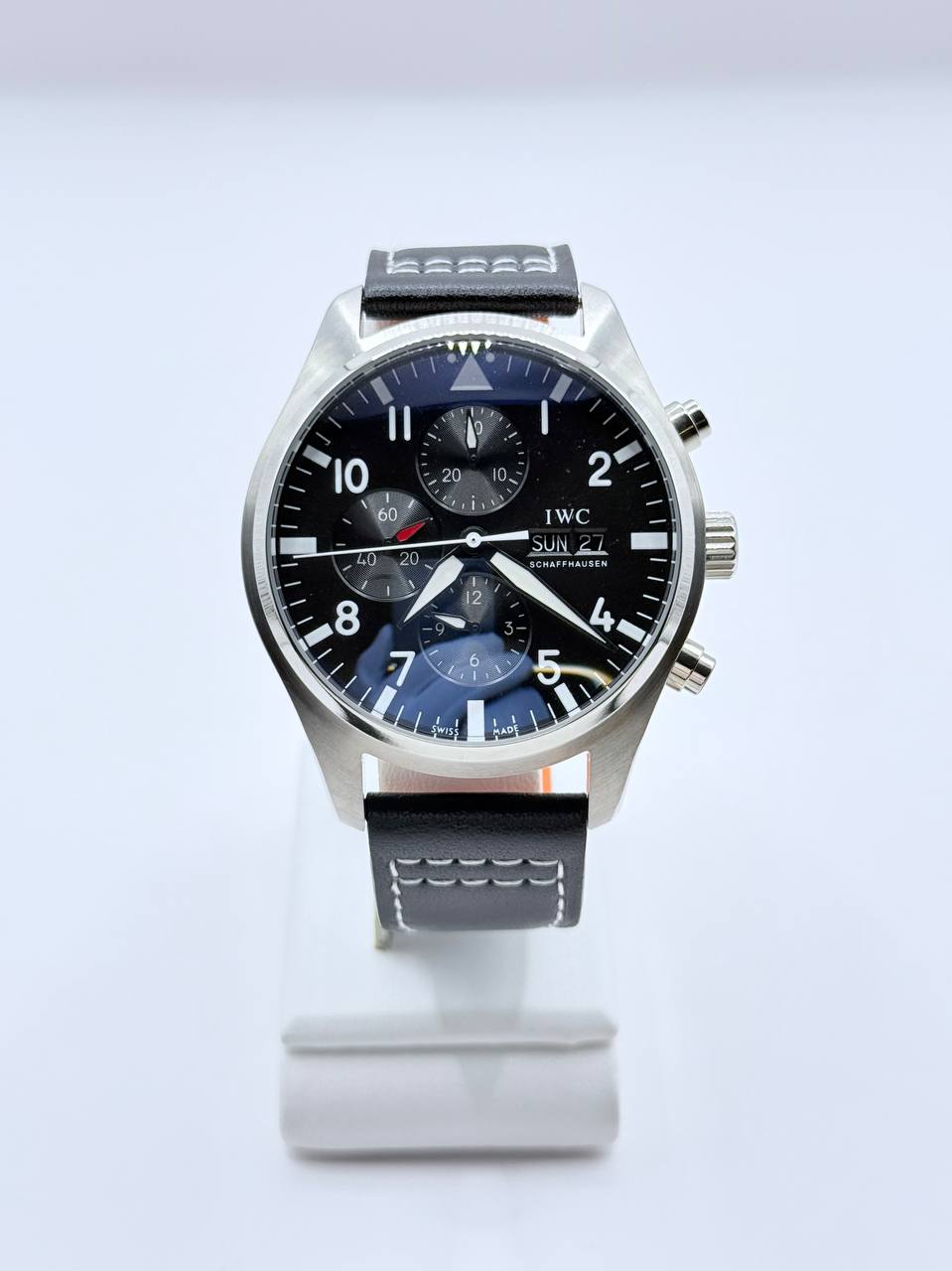 IWC 샤프하우젠 파일럿 워치 크로노그래프 