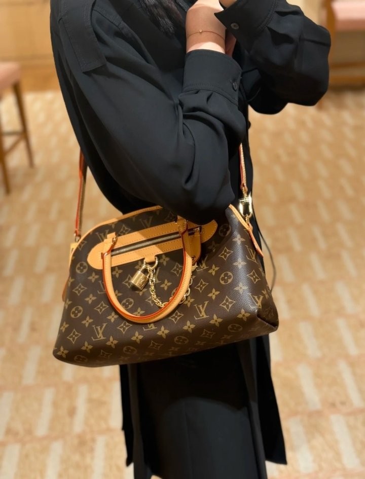 루이비통 M15208 에버 모어 PM (Ever More PM) view 3