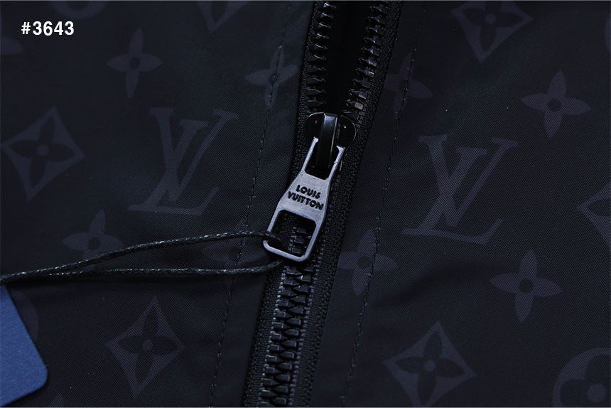  [LOUIS VUITTON] 루이비통 LV모노그램 믹스 윈드브레이커 후드 자켓  view 6