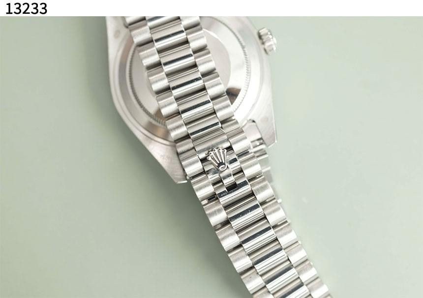 로렉스 [Rolex] 데이데이트 브라이트 블랙 view 4
