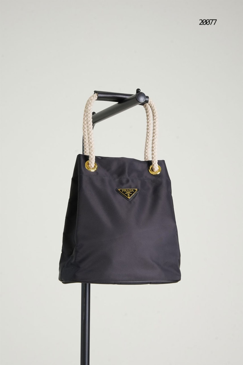 🔆 [PRADA] 프라다 마리너 리나일론 스몰 버킷백 블랙 🔆 