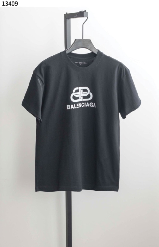 발렌시아가 [BALENCIAGA] BB 로고 남자 반팔티셔츠 레귤러핏  view 4