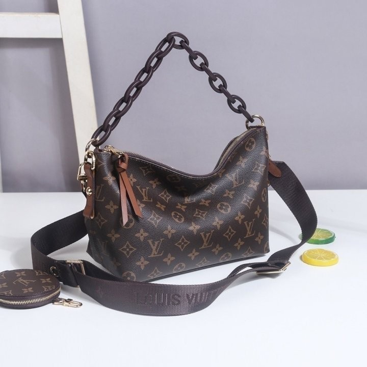 #루이비통 체인 삼각크로스