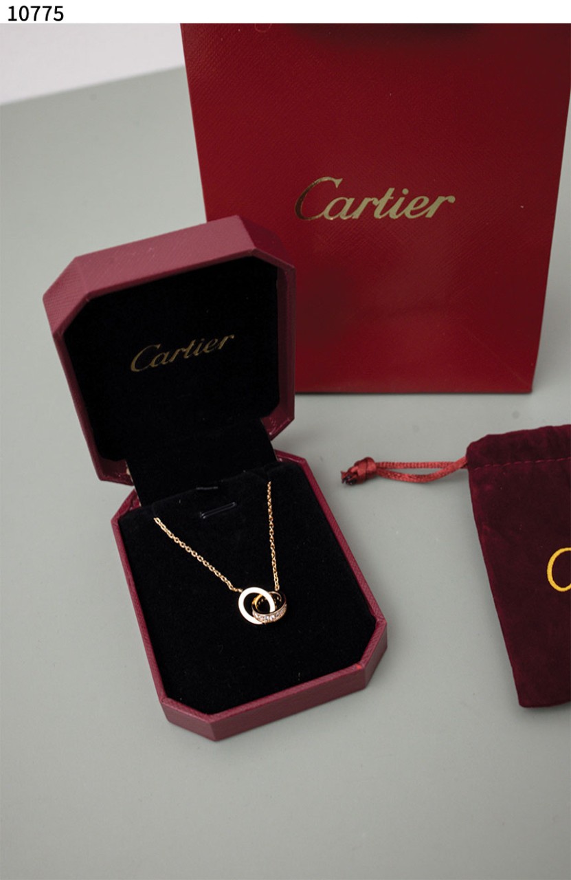 #까르띠에 [CARTIER] LOVE 펜던트 네크리스 신상입고💢