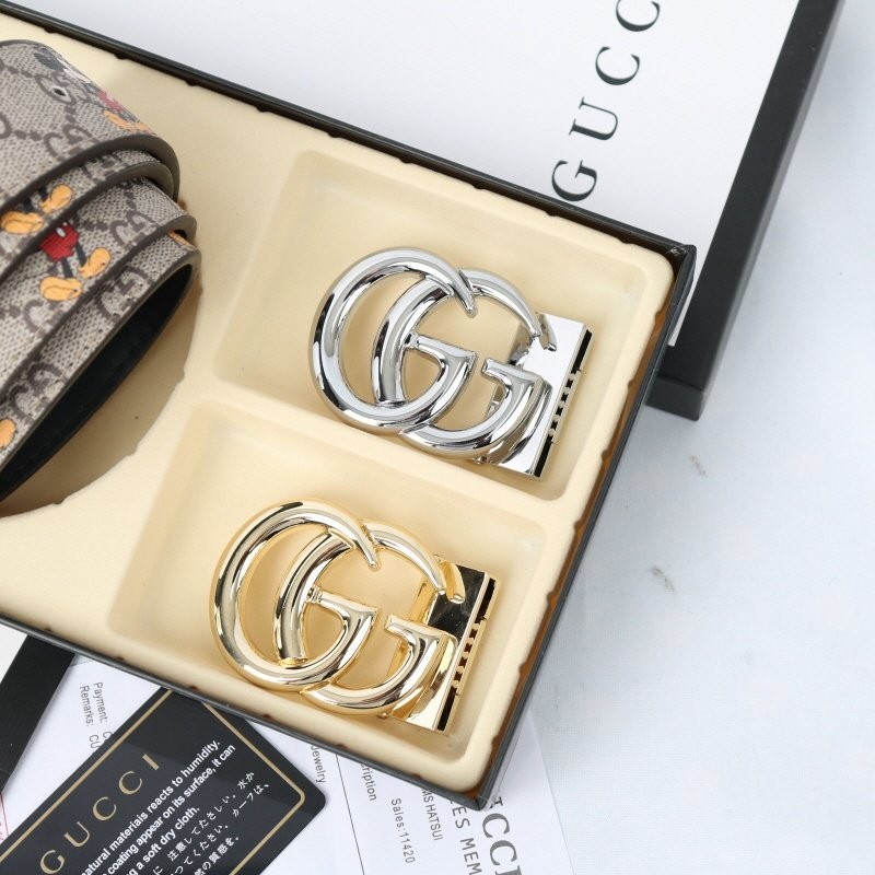 구찌 투버클 컷팅 미키패턴 벨트