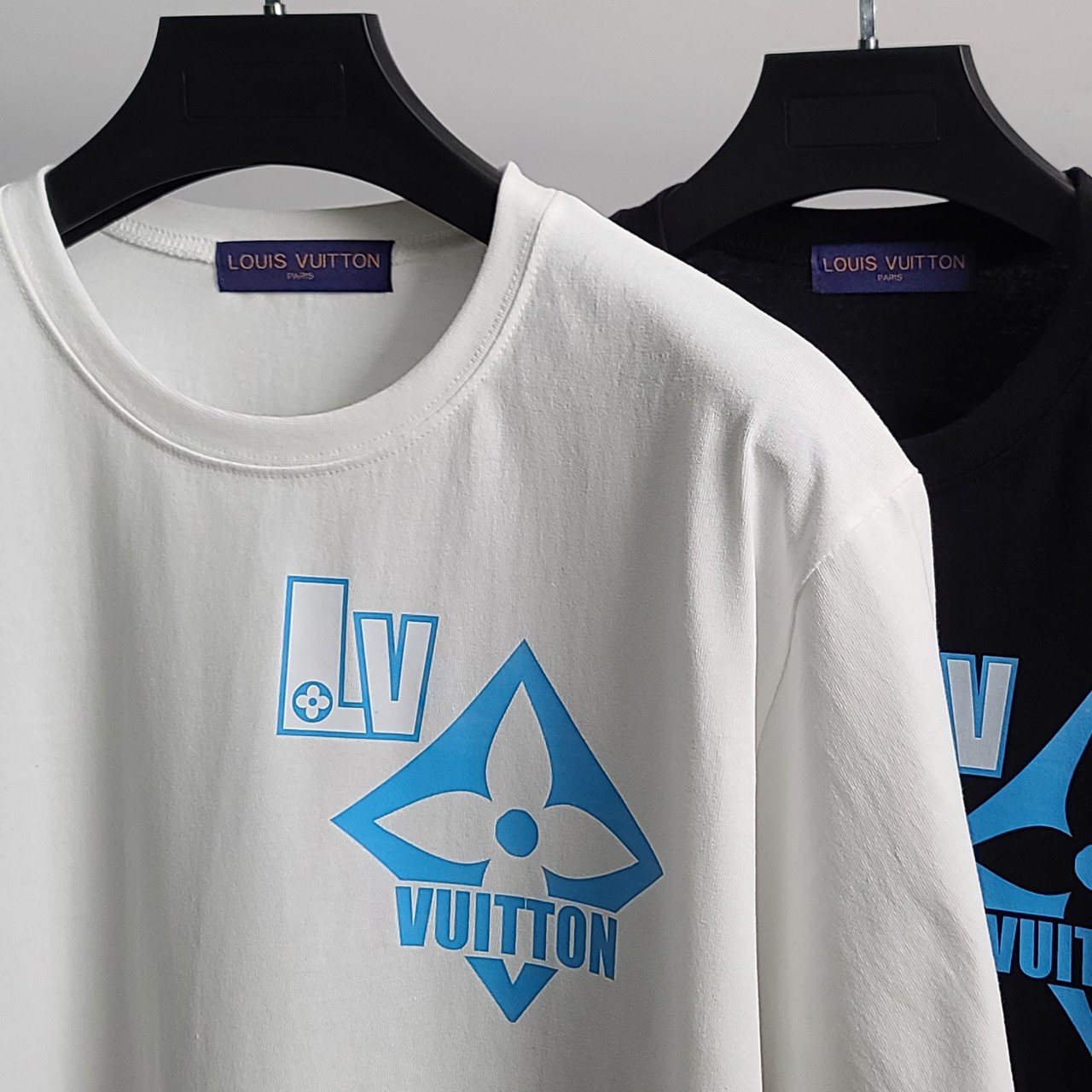 루이비통 블루로고 코튼 반팔티 view 10