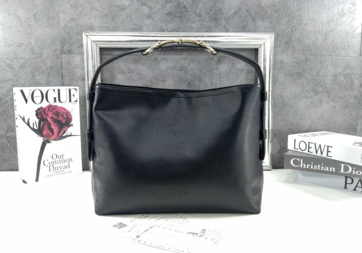 구찌 베아트릭스 미디엄 토트백 view 10