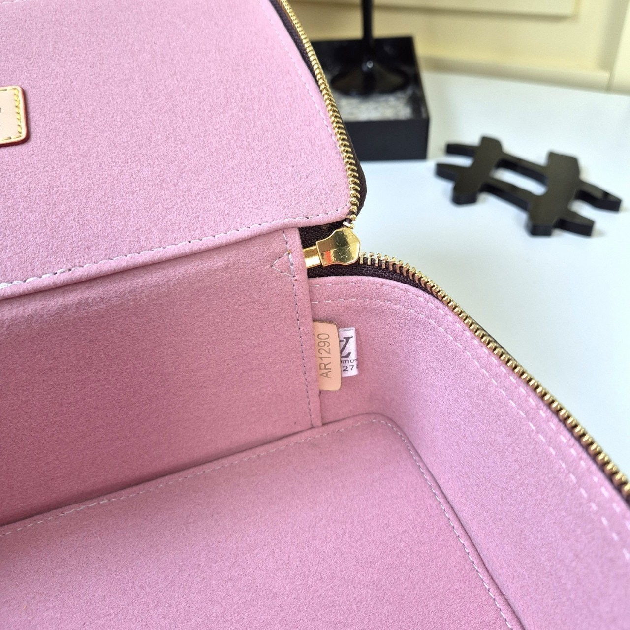 루이비통 패킹 큐브 뷰티 파우치 MM view 10