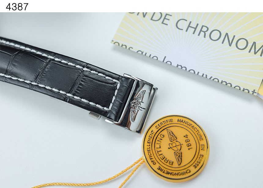 #브라이틀링 [Breitling] 수입고급 네비타이머 B01 크로노그래프 신상입고💢  view 8