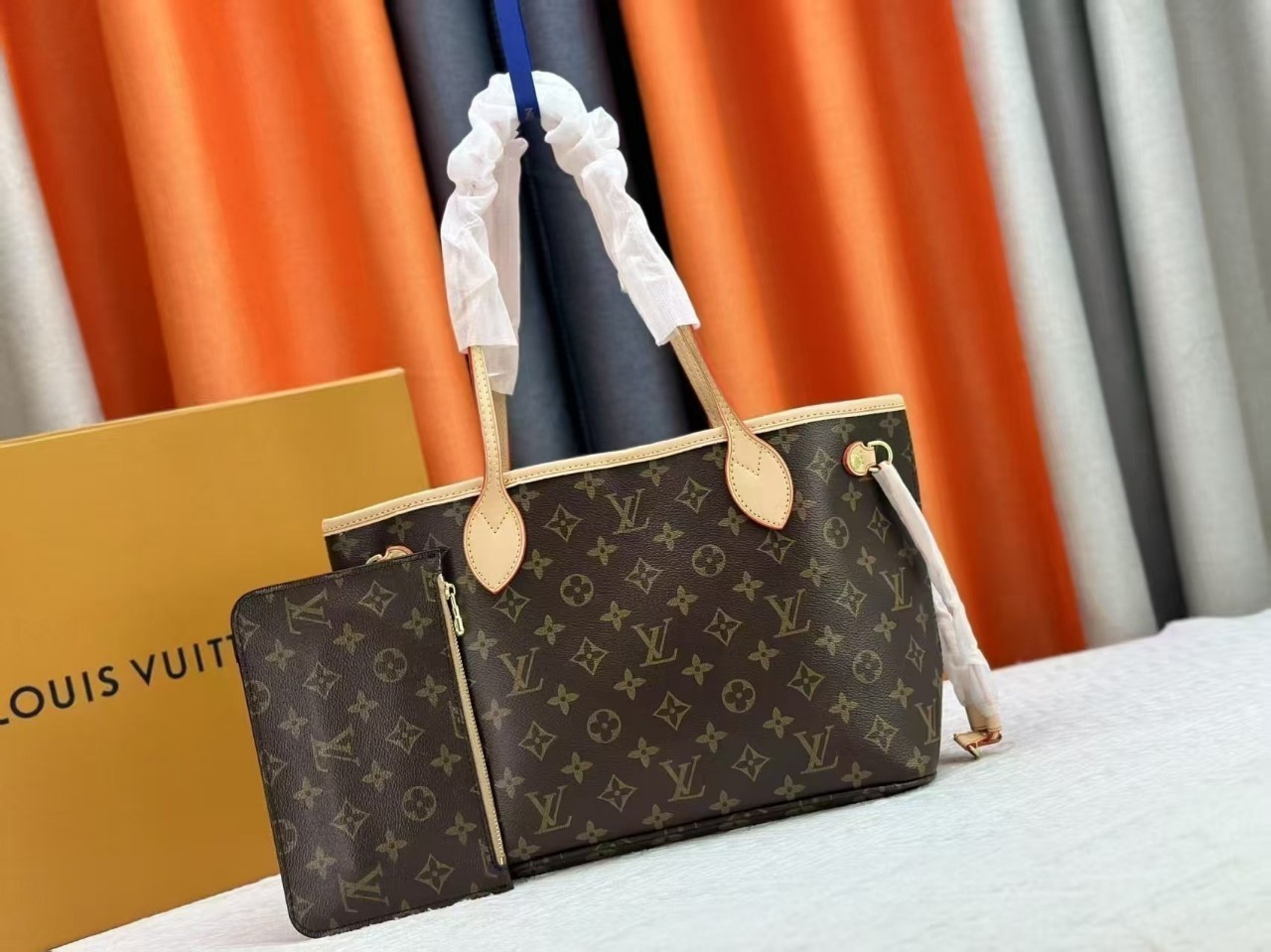 #루이비통 모노 네버풀 pm