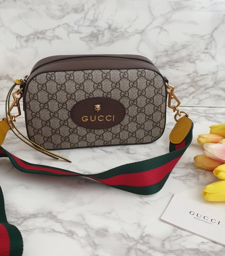 구찌 네오 빈티지 GG 수프림 메신저백