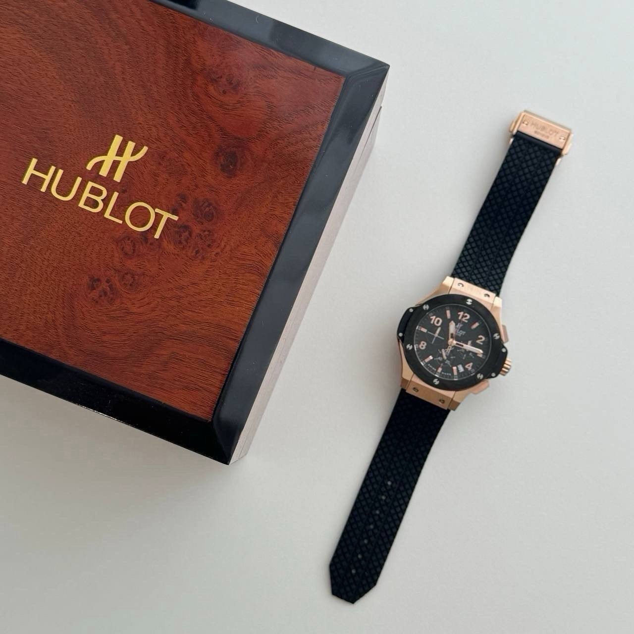 위블로 빅뱅 유니코 킹 시계