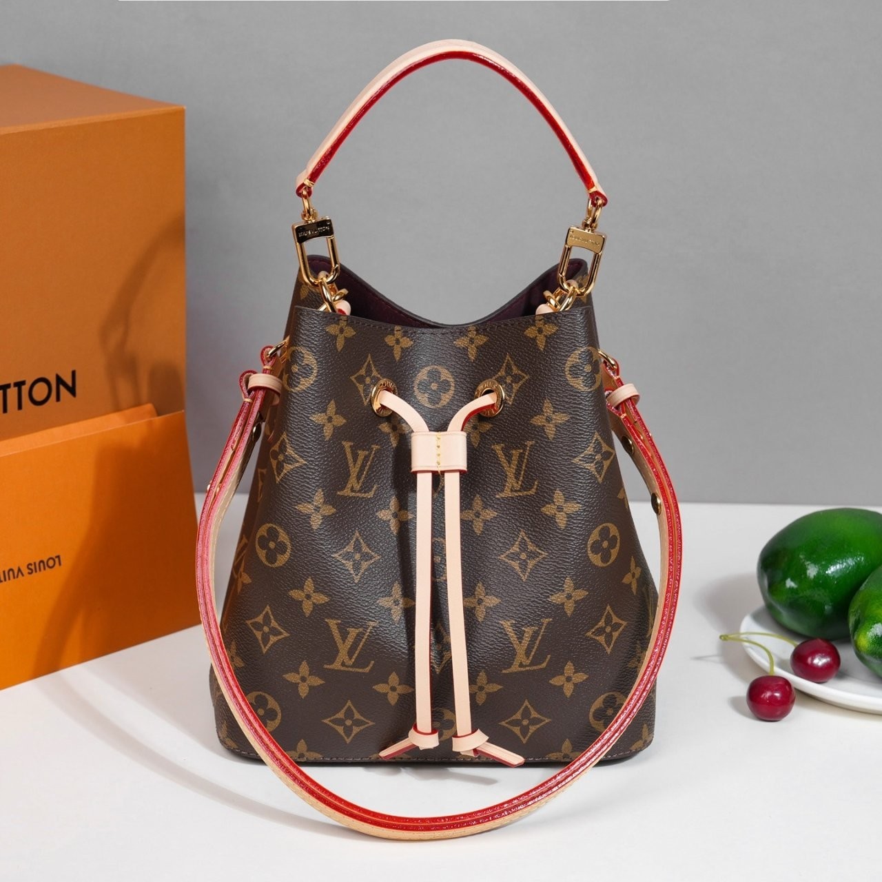 #루이비통 네오 노에 BB