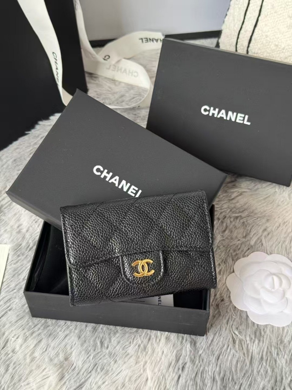 샤넬 클래식 스몰 플랩 반지갑