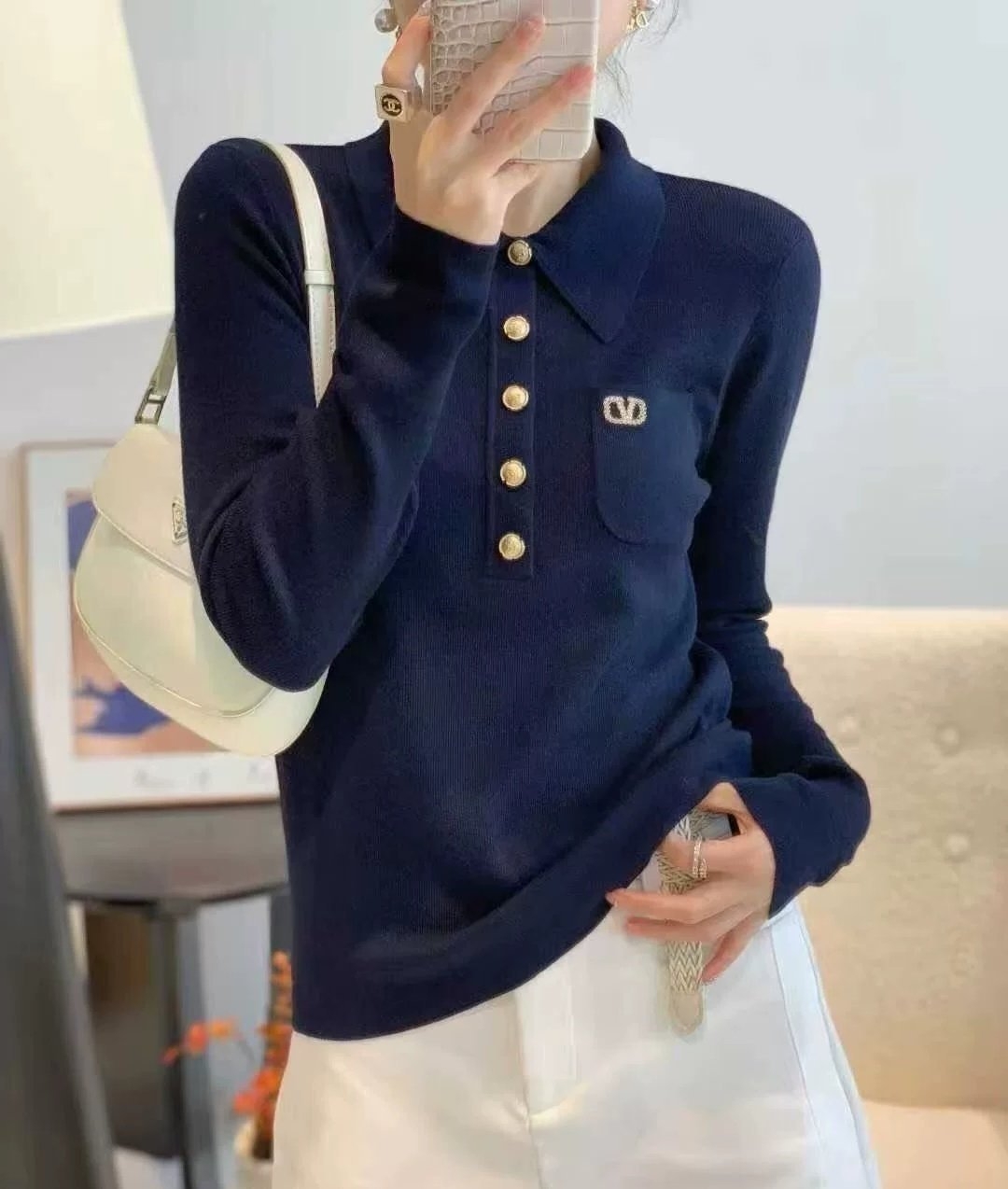 발렌티노 골드버튼 니트카라