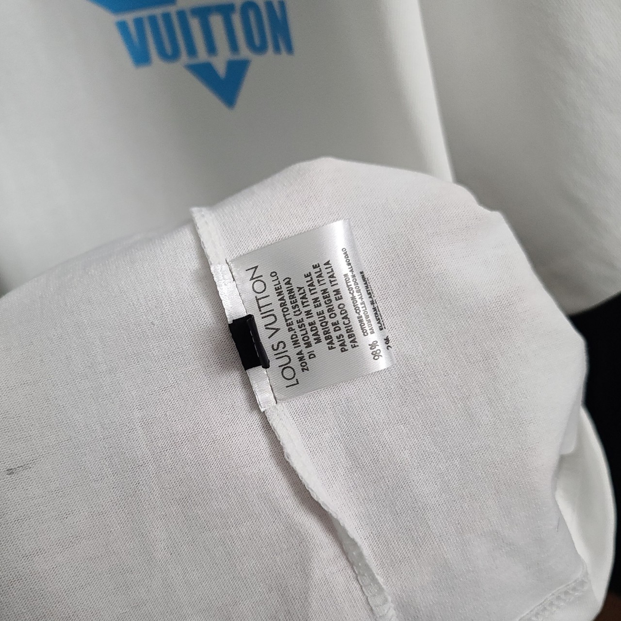 루이비통 블루로고 코튼 반팔티 view 8