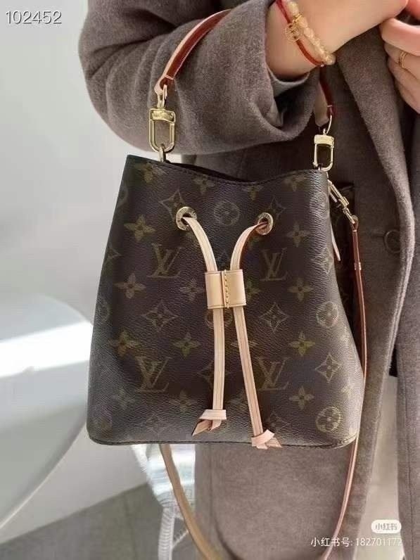 루이비통 모노 네오