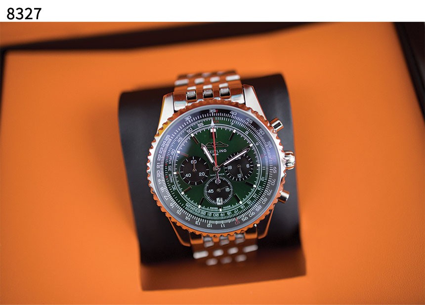 #브라이틀링 [BREITLING] 내비타이머 B01 크로노그래프 신상입고💢 