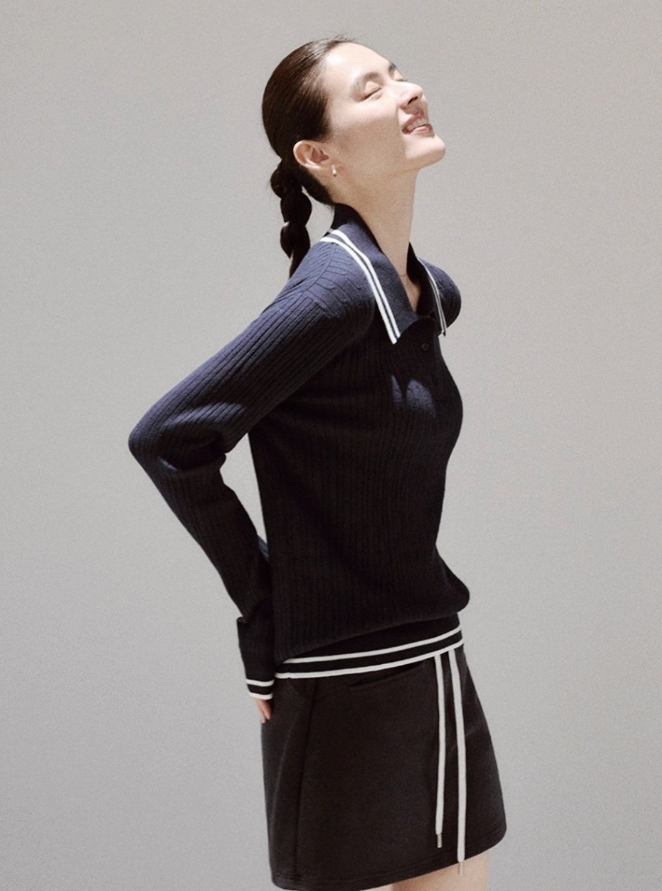 로에베 심라인 포인트 니트 카라 view 6