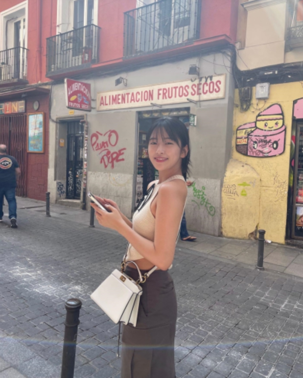 최상급)펜디 피카부 I See U 쁘띠