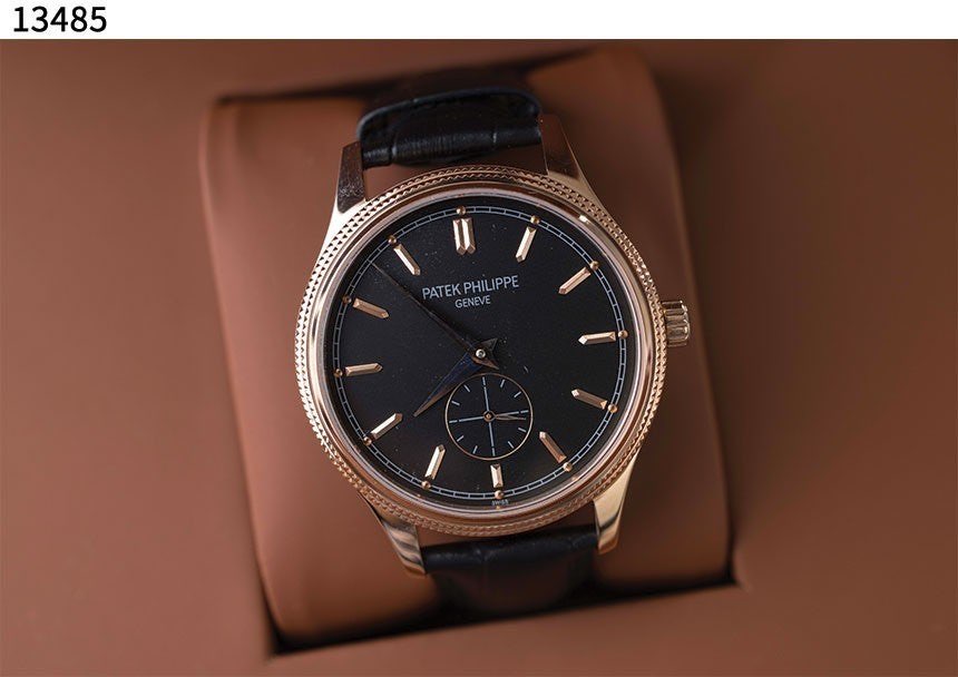 파텍필립 [Patek Philippe] 칼라트라바 시계 