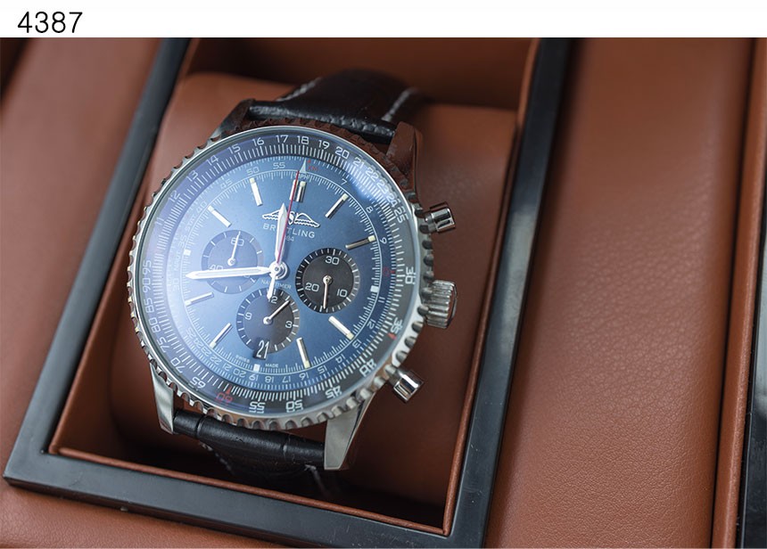 #브라이틀링 [Breitling] 수입고급 네비타이머 B01 크로노그래프 신상입고💢 