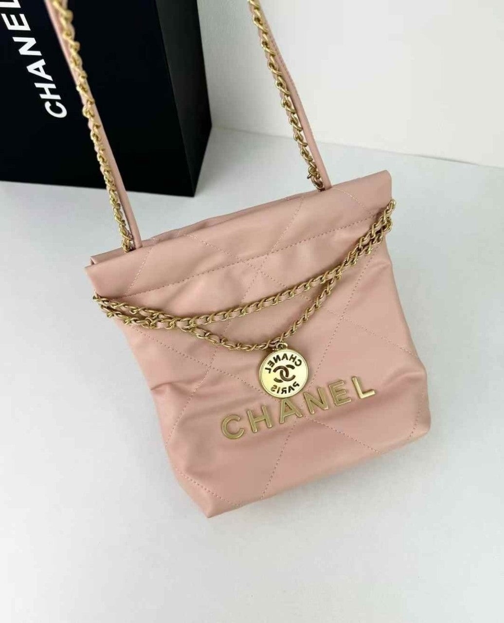 샤넬 22백 미니 핑크 view 9