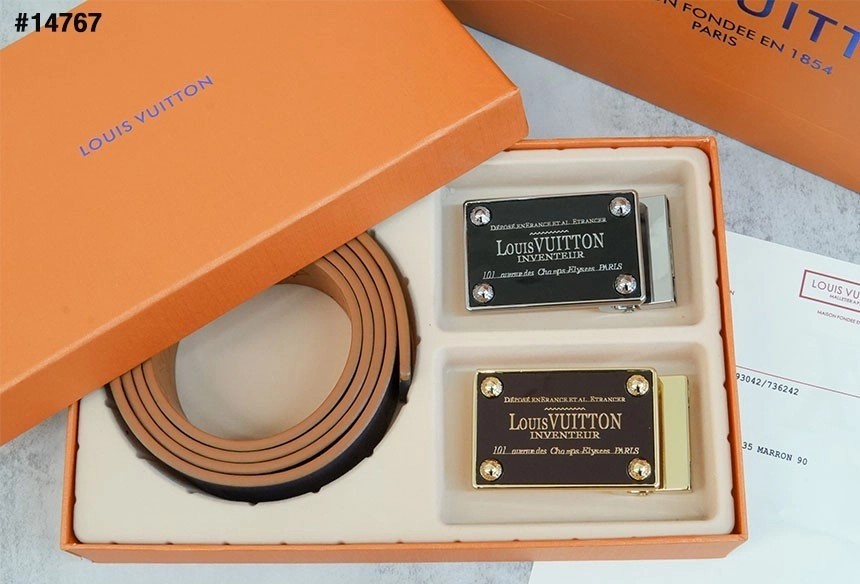 LOUIS VUITTON] 루이비통 스퀘어 인벤쳐 투버클 셋