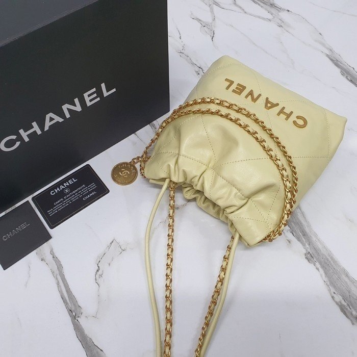 샤넬 22 호보백 미니 view 5