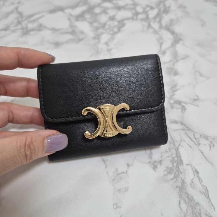 셀린느 트리오페 동전 컴팩트 지갑