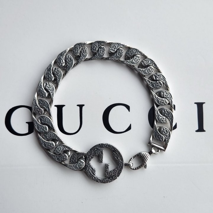 구찌 인터로킹 G 팔찌 (045)