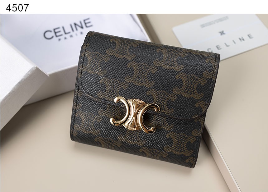 셀린느 [CELINE] 수입프리미엄급 스몰 트리옹프 지갑 