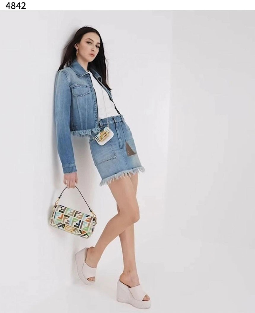 펜디 [FENDI] 수입프리미엄급 펜디 바게트백